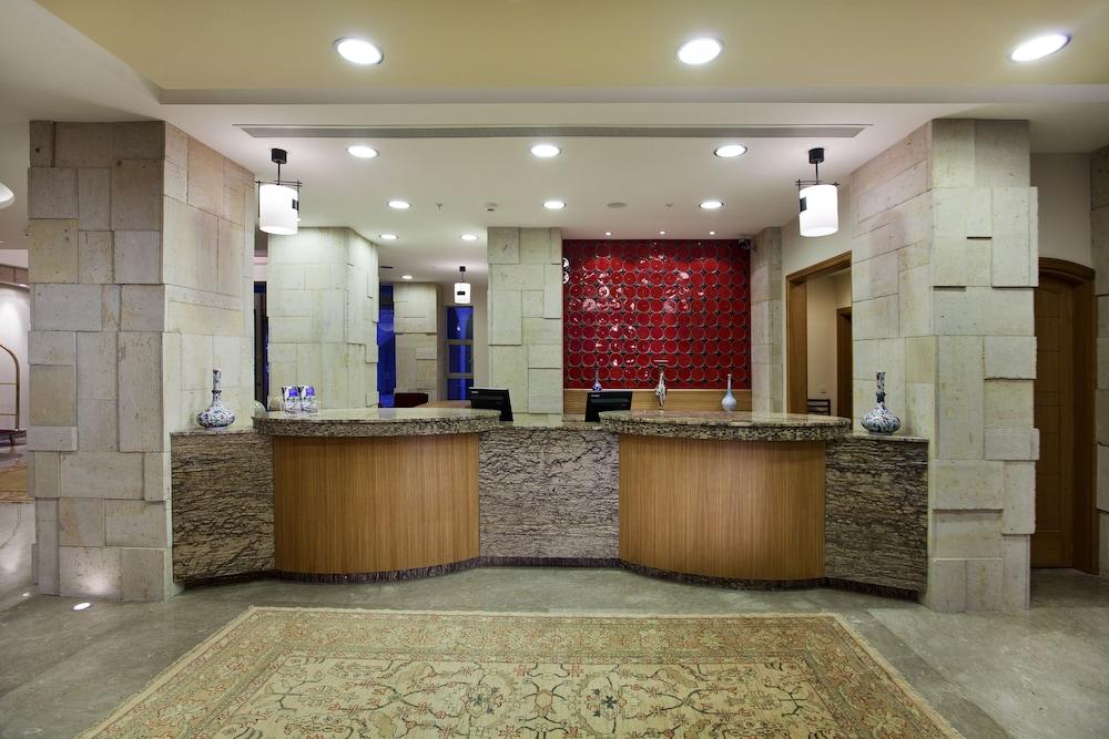 Отель Doubletree By Hilton Avanos Cappadocia Экстерьер фото