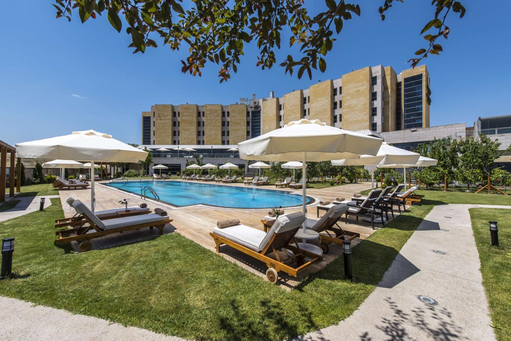 Отель Doubletree By Hilton Avanos Cappadocia Экстерьер фото