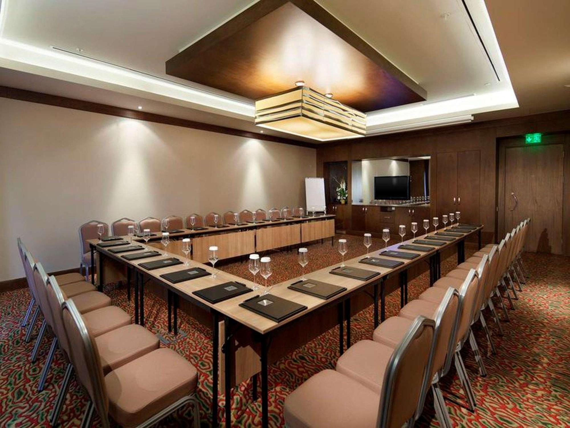 Doubletree By Hilton Avanos Cappadocia Экстерьер фото